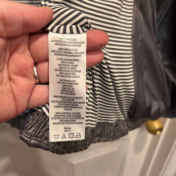 Calvin Klein Performance Womens Vest Puffer Down Quilted Silver Large Pockets - Picture 9 of 9